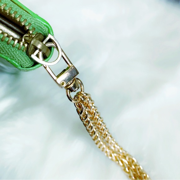 KATE SPADE Patent Green Stacy Big Apple Large Wallet - Picture 12 of 12